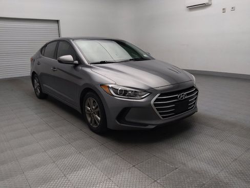 Used 2018 Hyundai Elantra SEL FWD image 13