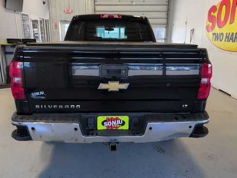 Used 2018 Chevrolet Silverado 1500 LT w/ All Star Edition AWD/4WD image 3