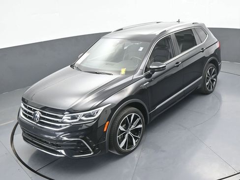 Used 2022 Volkswagen Tiguan SEL R-Line image 56