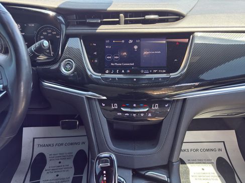Used 2021 Cadillac XT6 Sport AWD/4WD image 17