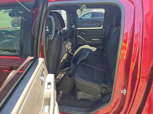 Used 2025 Nissan Frontier PRO-4X AWD/4WD image 12