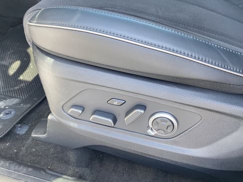 Used 2025 Hyundai Palisade Calligraphy image 16