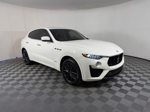 Used 2020 Maserati Levante GranSport AWD/4WD image 7