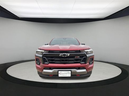 Used 2024 Chevrolet Colorado Z71 w/ Z71 Convenience Package 2 image 2