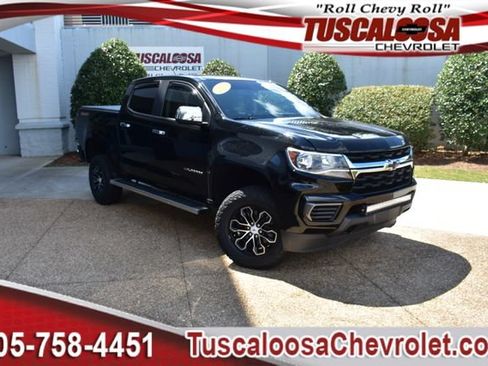 Used 2022 Chevrolet Colorado LT w/ Chrome Appearance Package AWD/4WD image 1