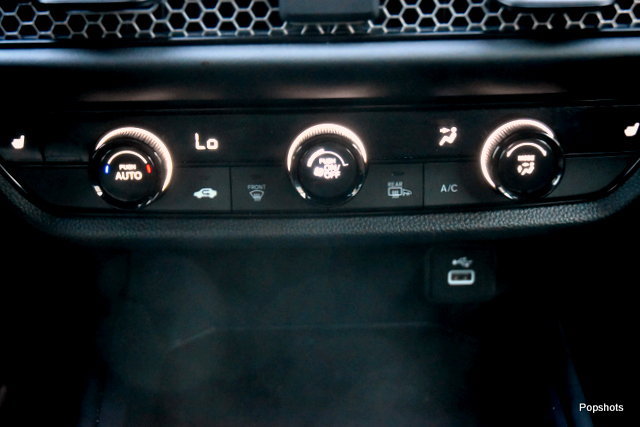 Certified 2024 Honda HR-V Sport image 16