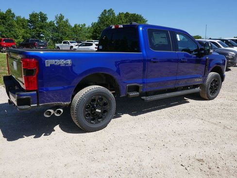 New 2026 Ford F250 Lariat w/ Black Appearance Package AWD/4WD image 4