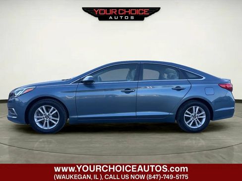 Used 2016 Hyundai Sonata SE w/ Cargo Package FWD image 2