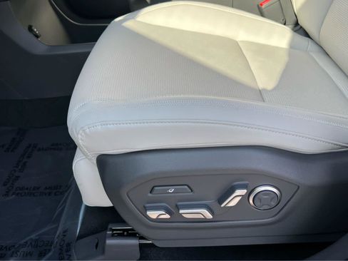 New 2026 Hyundai Santa Fe Calligraphy AWD/4WD image 30