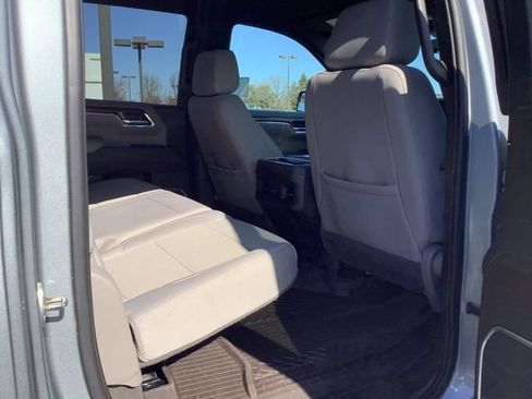 Used 2023 Chevrolet Silverado 1500 LT Trail Boss image 33