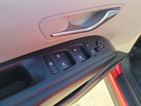 Used 2023 Hyundai Tucson SE image 22