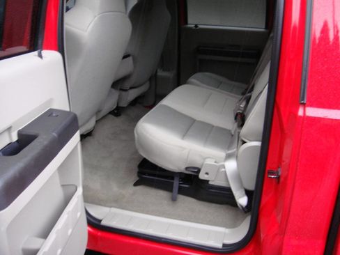 Used 2008 Ford F250 Lariat image 14