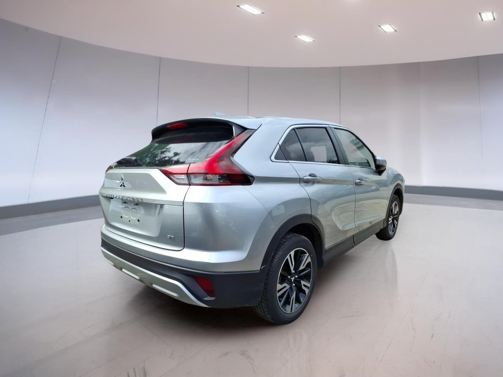 Used 2025 Mitsubishi Eclipse Cross SE AWD/4WD image 4