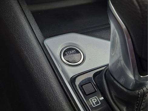 Used 2025 Nissan Altima 2.5 SV FWD image 30