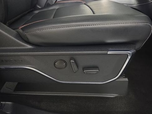 Certified 2022 Ford F150 Lariat AWD/4WD image 34