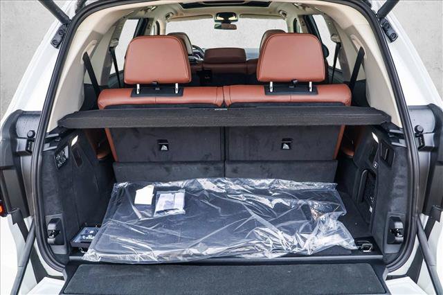 New 2027 BMW X7 xDrive40i AWD/4WD image 21