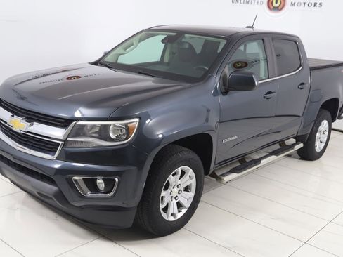 Used 2018 Chevrolet Colorado LT w/ LT Convenience Package image 19