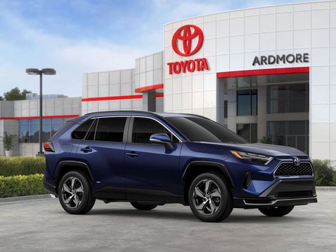 New 2025 Toyota RAV4 SE image 14