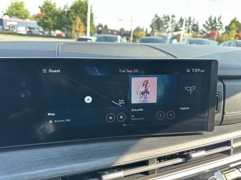 Used 2025 Hyundai Santa Fe Limited image 22