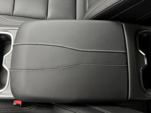 New 2026 GMC Acadia Elevation w/ Elevation Premium Package image 32