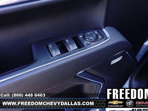 New 2026 GMC Sierra 1500 SLT image 31