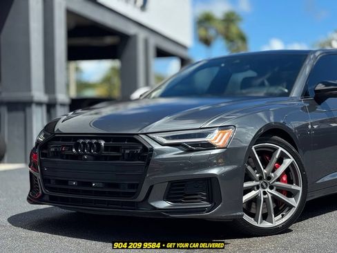 Used 2021 Audi S6 Prestige w/ Prestige Package AWD/4WD image 3