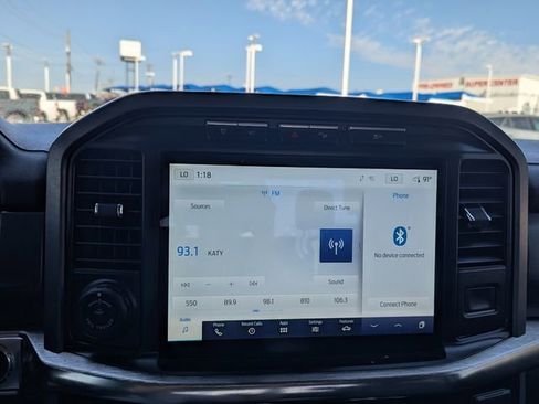 Used 2022 Ford F150 Lariat w/ Max Trailer Tow Package image 7