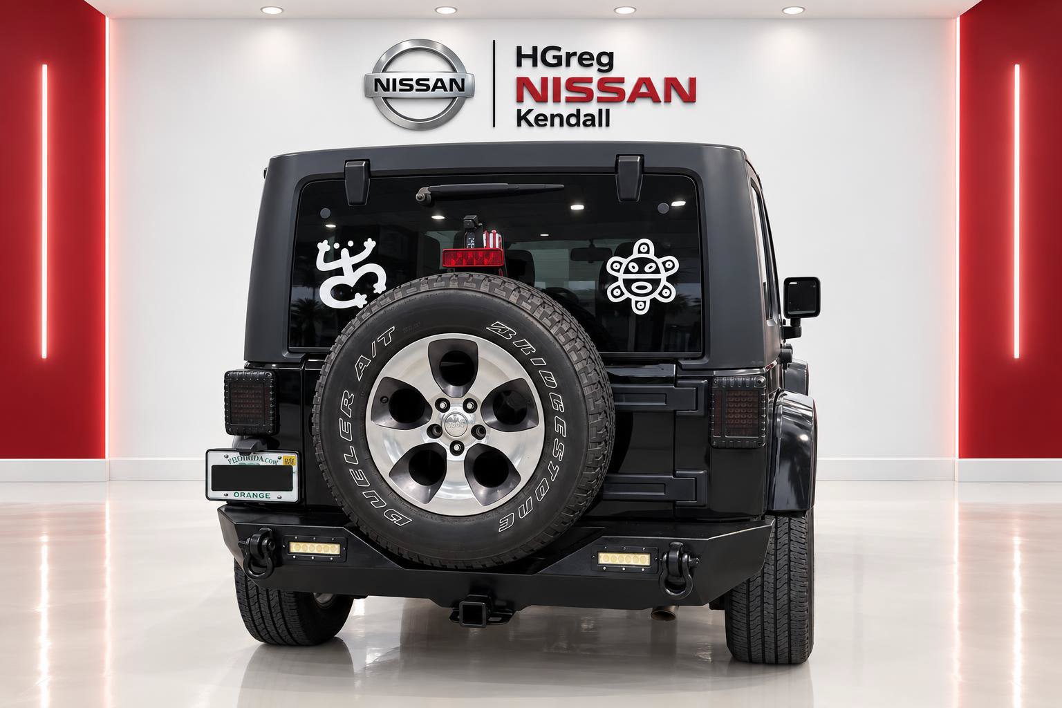 Used 2016 Jeep Wrangler Unlimited Sahara AWD/4WD image 4