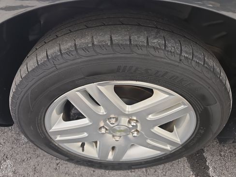 Used 2015 Chevrolet Impala LT w/ LT Sunroof Package image 11