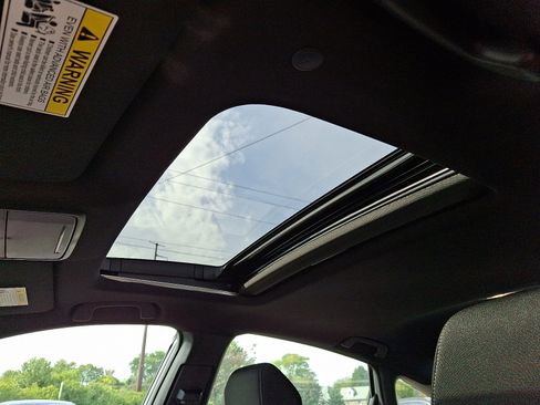 Used 2023 Honda Accord Sport image 14