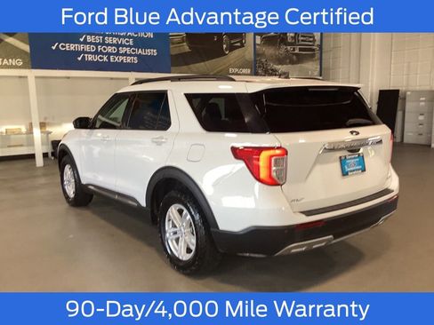 Certified 2023 Ford Explorer XLT w/ Equipment Group 202A image 4