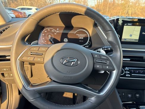 Used 2021 Hyundai Sonata Limited image 15