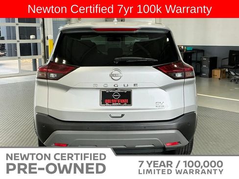 Used 2023 Nissan Rogue SV FWD image 20