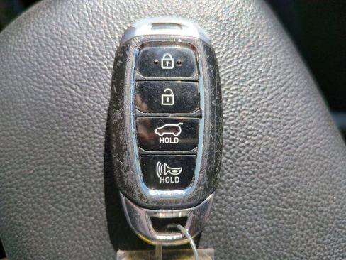 Used 2019 Hyundai Veloster 2.0 Premium image 28