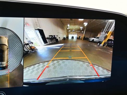 New 2025 Cadillac Lyriq Luxury w/ LPO, Floor Liner Package image 28