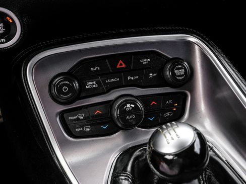Used 2021 Dodge Challenger R/T Scat Pack RWD image 27