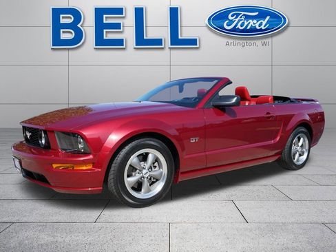 Used 2006 Ford Mustang GT Premium RWD image 11