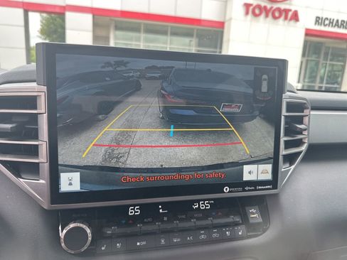 Used 2023 Toyota Tundra Limited w/ Power Package RWD image 9