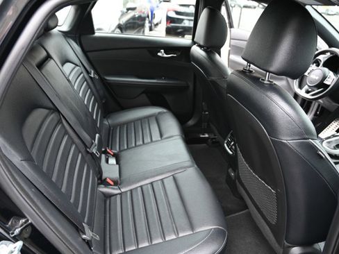 Used 2023 Kia Forte GT-Line w/ GT-Line Premium Package image 20