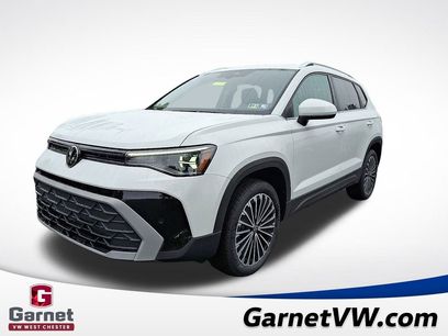 New 2025 Volkswagen Taos SE