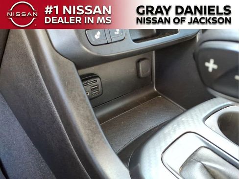 Used 2021 GMC Canyon AT4 AWD/4WD image 18