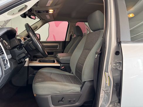 Used 2017 RAM 1500 Big Horn AWD/4WD image 17