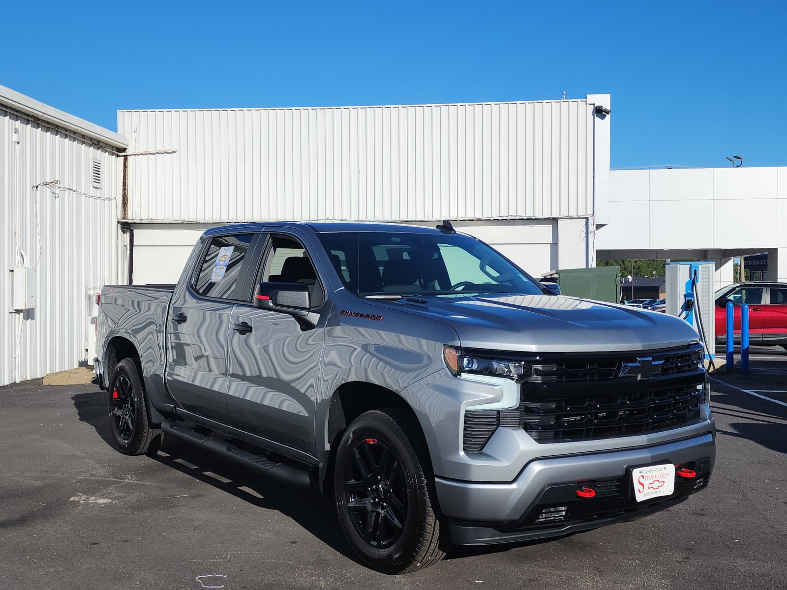 New 2026 Chevrolet Silverado 1500 RST w/ Redline Edition AWD/4WD image 7