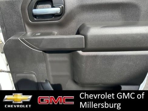 Used 2021 Chevrolet Silverado 2500 LT w/ Convenience Package AWD/4WD image 32