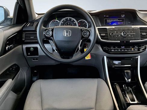 Used 2016 Honda Accord LX image 8