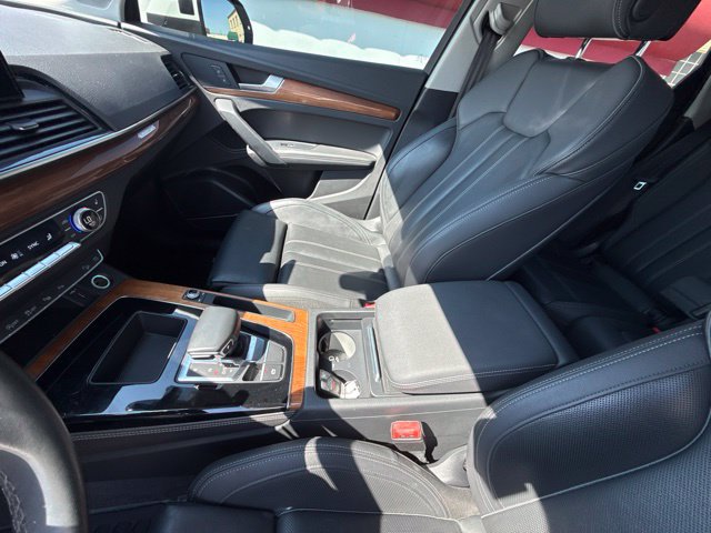 Used 2021 Audi Q5 Prestige w/ Prestige Package AWD/4WD image 13