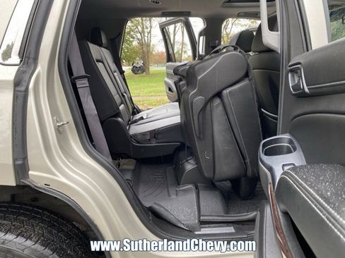 Used 2015 GMC Yukon SLT image 39