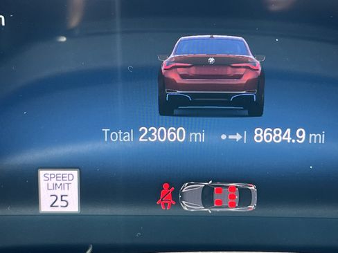 Certified 2023 BMW i4 eDrive35 RWD image 22