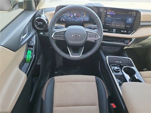 New 2026 Chevrolet Equinox ACTIV image 15