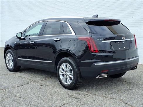 New 2026 Cadillac XT5 Luxury image 3